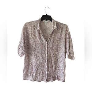 Elegant Patterned Button-Down Shirt